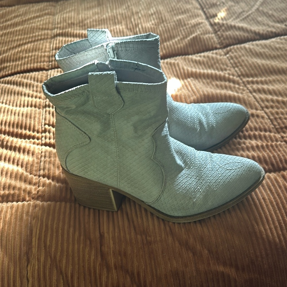 Dirty Laundry booties